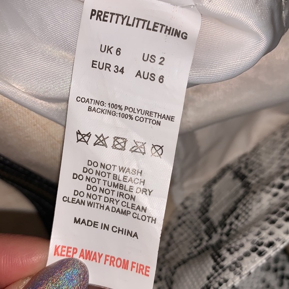 PRETTYLITTLETHING PLT Python Faux Leather Trouser - Picture 10 of 10